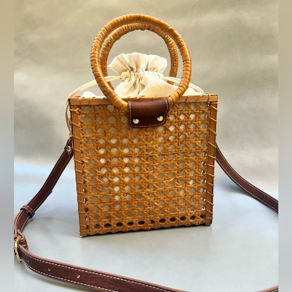 Rachel Ashwell Handbags - RACHEL ASHWELL Square Caning Crossbody Handbag